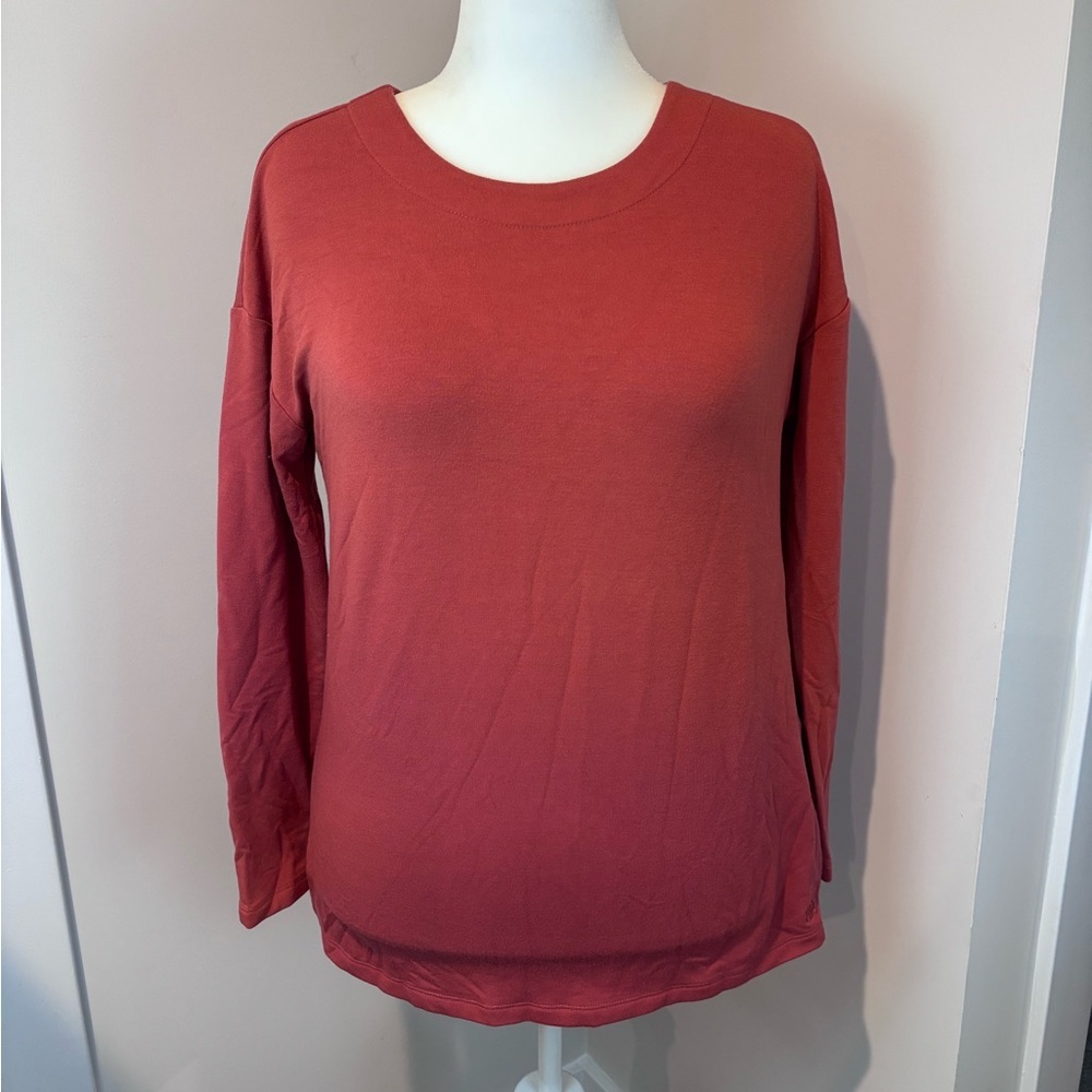 Banana Republic Medium Red Lightweight Sweater Knit Pullover